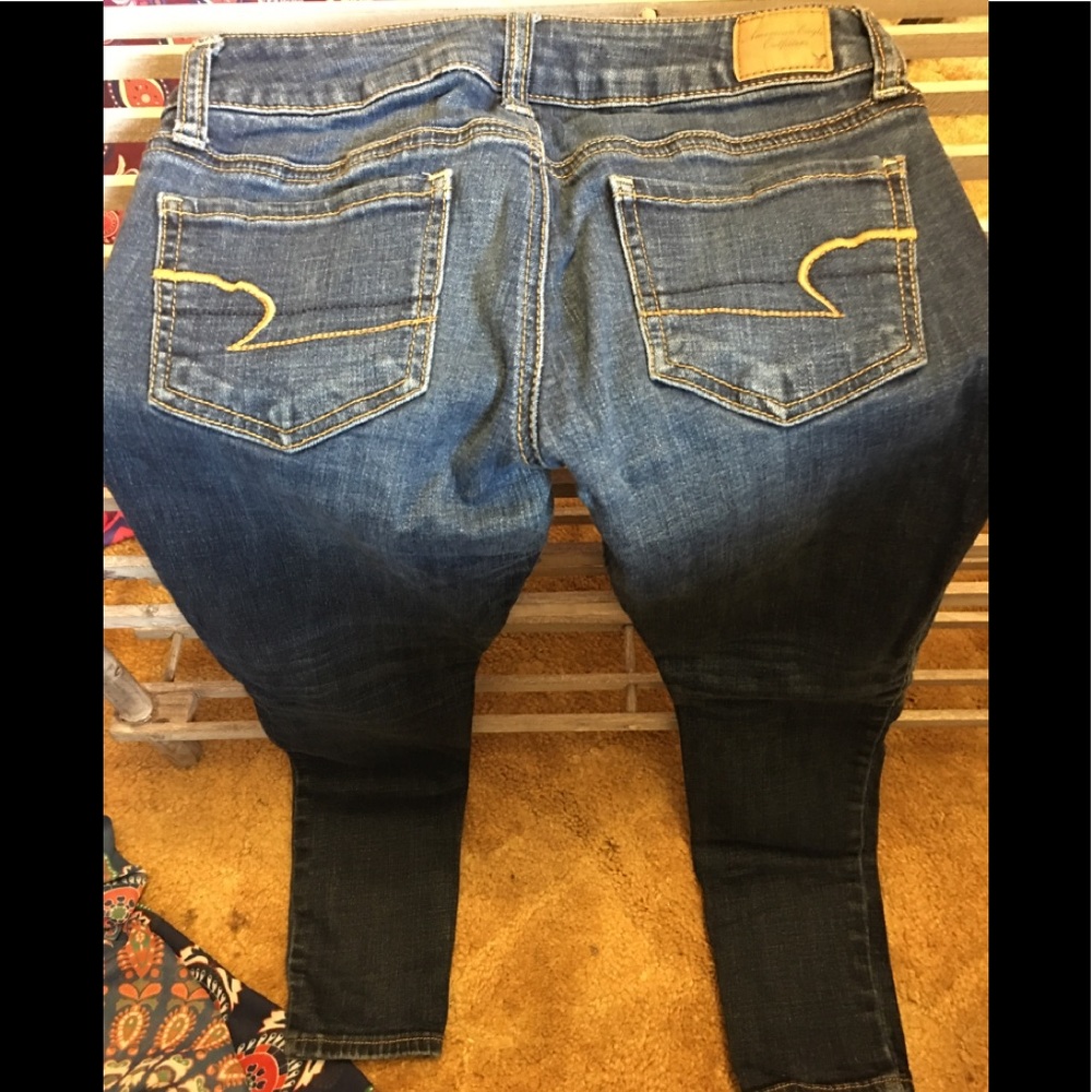 🔥AMERICAN EAGLE Super Stretch Jeggings